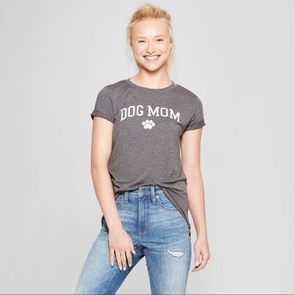 Dog Mom Graphic Tee - Picture 1 of 3